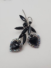 Julianna D E Book Piece Heart Flower Brooch Rhinestone Aurora Borealis Earring