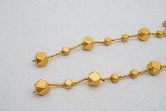 Vintage Clip On Earrings Gold Tone Z7