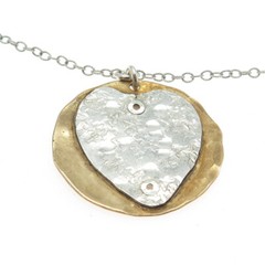 J&I by Ian Gibson Sterling Silver 2-Tone Vintage Hammered Heart Necklace 16-18″