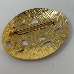 Vintage Cloisonne Oval Brooch Pin Gold Tone Red White Blue Green Floral No Brand