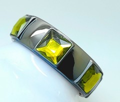 SQUARE GREEN FAUX STONE GUNMETAL TONE PLASTIC FASHION JEWELRY BANGLE BRACELET