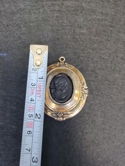 Antique Victorian Black Cameo Mourning Locket Gold tone