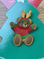 Vintage Hallmark Holiday Pin Brooch Teddy Bear in Sweater with Reindeer Ears NEW