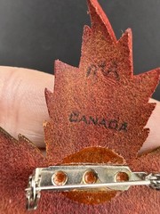 Vintage Canadian Maple Leaf Leather Brooch Pierced Earrings Set Signed By Artist