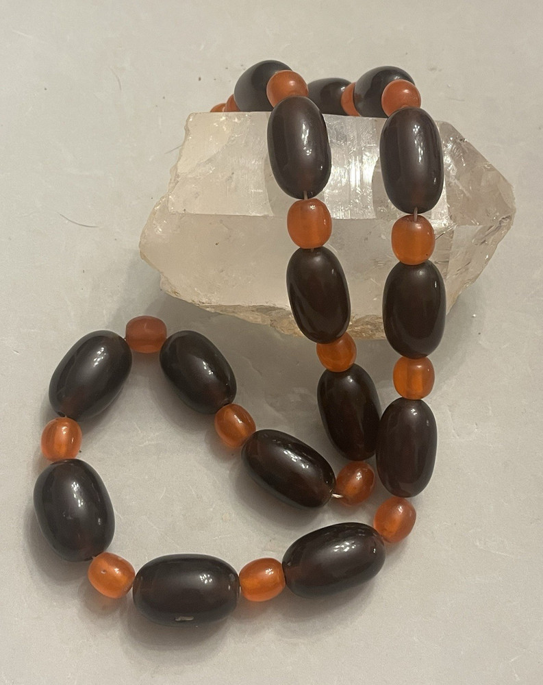 Vintage-Root Beer/Cherry Cola/Amber Orange-Carved Horn-Oval Bead-28 in Necklace