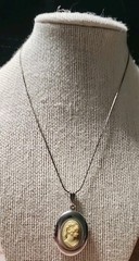 Vintage Cameo Oval Locket Pendant Silver Tone 16″ Chain From Korea Resin Lady