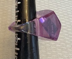 70s Vintage Lucite Ring Lilac Lavender Striped Clear Faceted High Dome size 5.5