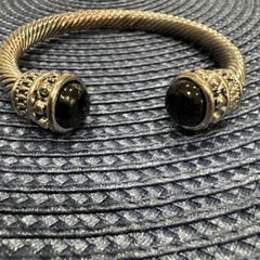 Vintage Silver Tone Twisted Cable Cuff Bracelet Black Cabochon