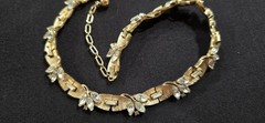 Trifari Rhinestone Necklace Goldtone