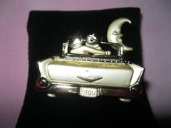 JJ JONETTE RARE/SIGNED “KATS DRIVING IN A CONVERTIBLE BROOCH” MEOW, ADORABLE!