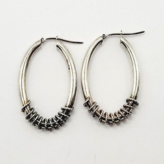 Oval Hoop with Rope Wire Twist Bottom Silver Tone Italy Vintage Earrings