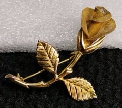 ANNE KLEIN Signed AK Vintage Gold Tone Mesh Textured Rose Stem 2 1/8″ Pin!