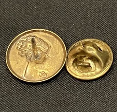 Antique Gold Tone Repoussé Victorian Lady Lapel Pin Intricate Art Deco 1920s