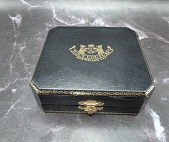 Vtg Juicy Couture Rhinestone Gold Tone Stacking Bangle Bracelets in Original Box