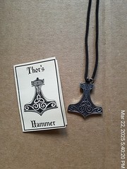 mjolnir pendant pewter, very nice detail on both sides