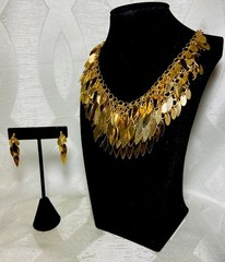 Vintage VCLM Victorian Collection Lee Mode Gold Tone Fringe Necklace Earring Set