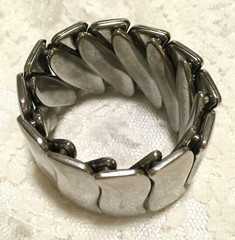 Vintage Silver tone Accordion Expansion Stretch Cuff Bracelet