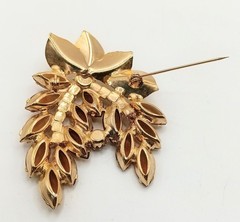 Mid Century Marquise Navette Costume Jewelry Fall Winter Layered Floral Wreath