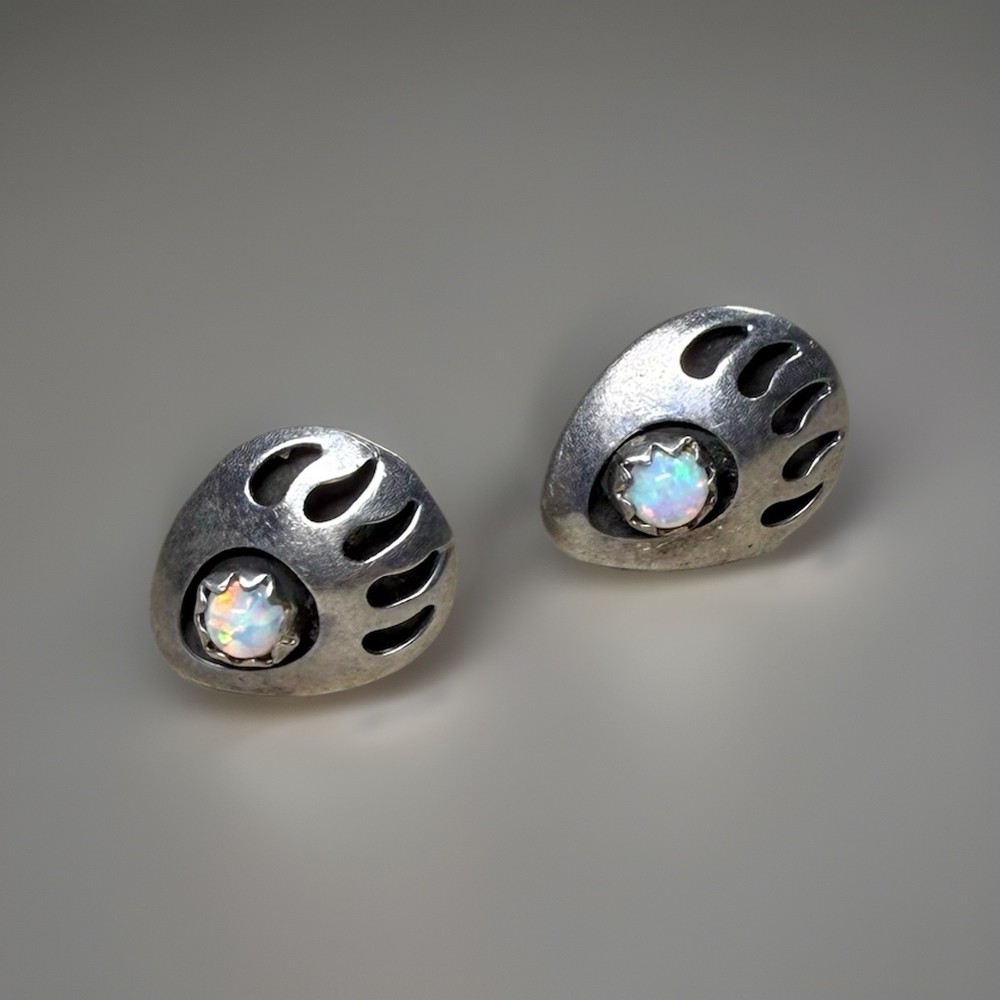 Gorgeous Pair of Vintage Navajo Sterling Silver Opal Cabochon Bear Paw Earrings