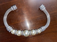 Vintage Faux Pearl Black & Silver Tone Stretch Cuff Beaded Bracelets Lot of 3