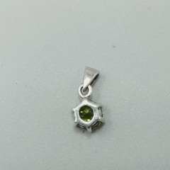 Vintage Sterling Silver Lime Green Peridot Pendant Small Round Prong Set