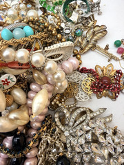 5lbs Vintage Jewelry Lot For Wear Or Harvest Some New Broken Many Signed