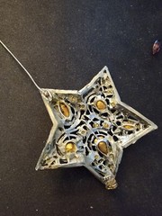 Vintage La Roco Braided Blue Green Gold/Silver Tone Star Brooch Stone Came Out