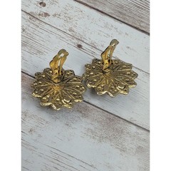 Vintage Clip On Earrings – 1.25″ Stunning Antique Gold Tone Statement Earrings