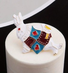 GOLD RHINESTONE ENAMEL BROOCHPIN SET EASTER WHITERABBITBUNNY ALICE IN WONDERLAND