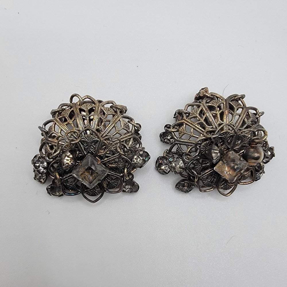 Vintage Estate Silver Metal Clip On Earrings Glass Gems