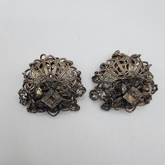 Vintage Estate Silver Metal Clip On Earrings Glass Gems