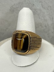 Vintage Vargas Men’s Ring 18kt Yellow Gold HGE Tiger’s Eye Sz 10.75