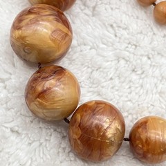 Vintage Plastic Necklace Marbled Brown Lucite Graduated Beads 28″