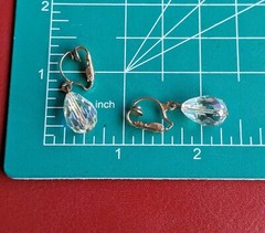 Vintage MCM Faceted Glass AB Aurora Borealis Dangle Gold Tone Clip On Earrings