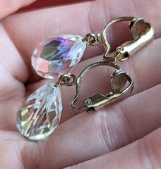 Vintage MCM Faceted Glass AB Aurora Borealis Dangle Gold Tone Clip On Earrings