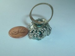 VINTAGE FAUX TURQUOISE PLASTIC GEM ADJUSTABLE BAND COCKTAIL RING
