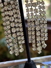 Vintage Huge Prong Set Rhinestones Chandelier Dangle Drop Clip On Earrings