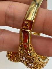 Vintage Bracelet Bypass Chunky Goldtone Hinged Chunky 6.5 in 90s Glamour Look