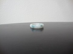 VINTAGE 1970s HONG KONG HANDMADE MOTTLE LIGHT GREEN JADE 2MM X 6MM BAND SZ 11.25