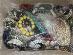 5+ Pounds Lbs Lot Jewelry VTG New Junk & Good Treasure Box Tangled Earrings Ring