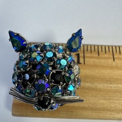 Vintage WARNER Cat Face Blue Green AB Rhinestone Brooch pin 1960’s kitten head