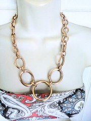 Gorgeous BRONZE MILOR ITALY Rose Gold Circle Link Statement Necklace