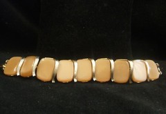 Vintage Lisner Thermoset Lucite Cafe Au Lait Bracelet 7 1/4 Inch by 7/8 Inch