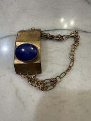 VINTAGE 7 1/2” Long LAPIS LAZULI GEMSTONE BRASS BRACELET Stone 7/8” X 5/8” Oval!