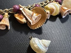 Charm Bracelet Seashell Charm 1980s-1990s Collectible – Needs work