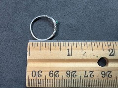0.96g Vintage Sterling Silver 925 Ring Green Accent Swirl Design Size 4.5 M