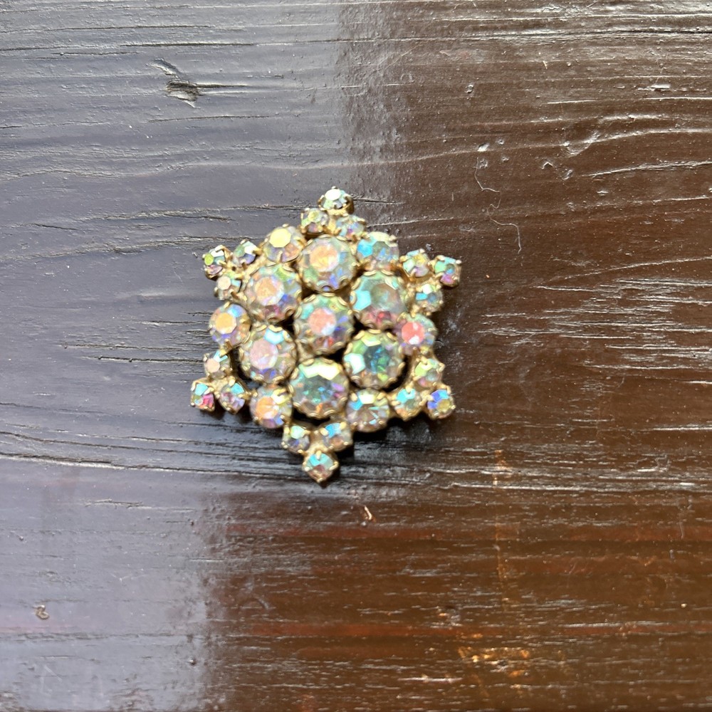 Vintage Brooch Rhinestone Crystal Done Layered Flower Pin Retro Costume Jewelry