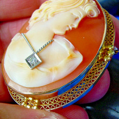 Original EARTH MINED DIAMOND Deco Antique Victorian SOLID 14K GOLD Cameo Broach