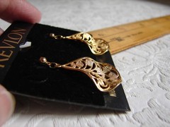 Vtg NEW Revlon Pierced Dangle EARRINGS, Gold Tone Filigree, MOC G31