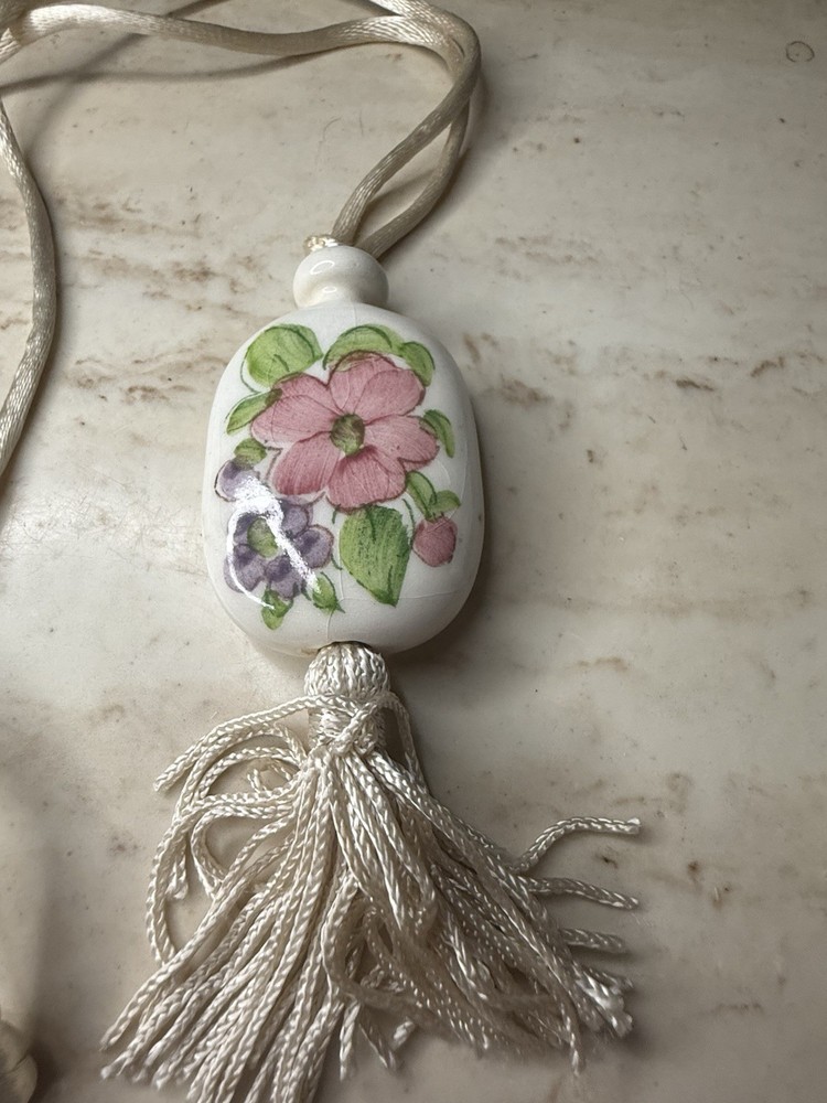 Vintage Avon Hand Painted Ceramic Floral Necklace 28” Satin Cord 4.5″ Tassel